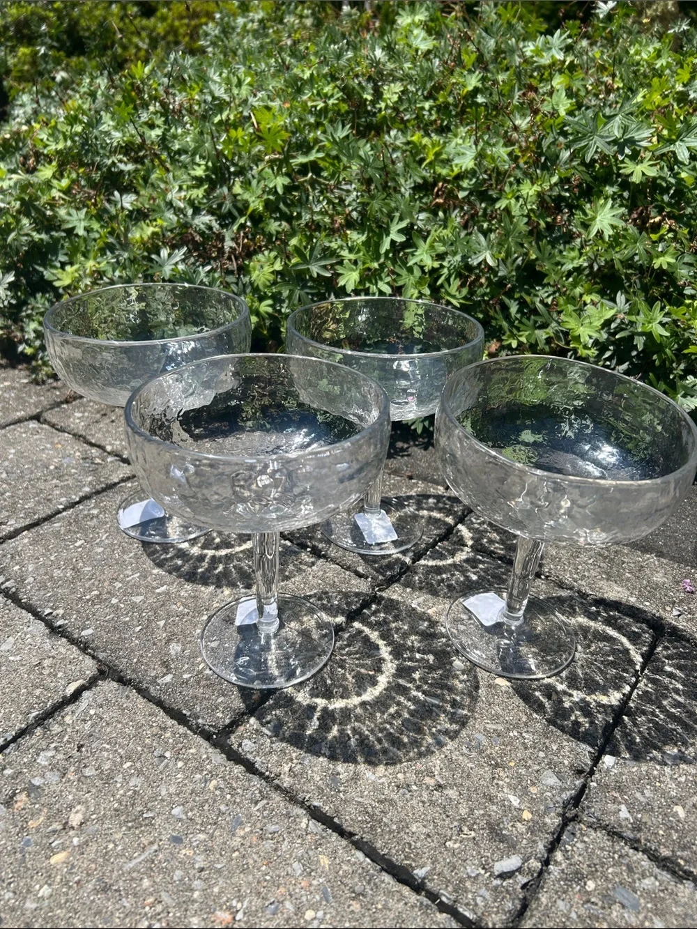 NWT Pottery Barn Set of 4 Hammered Outdoor Margarita Glasses – Clear
